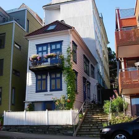 Historic Bergen House, Right In The Middle Of Everything! Екстер'єр фото